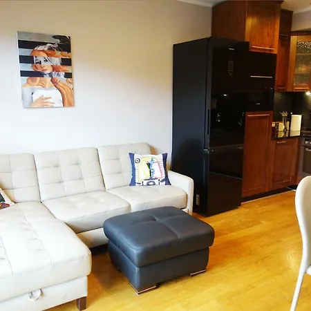 Apartament X *