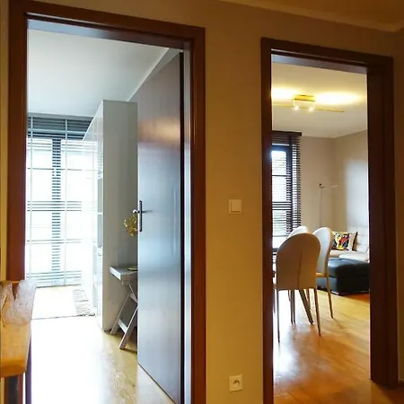 Apartament X アパート